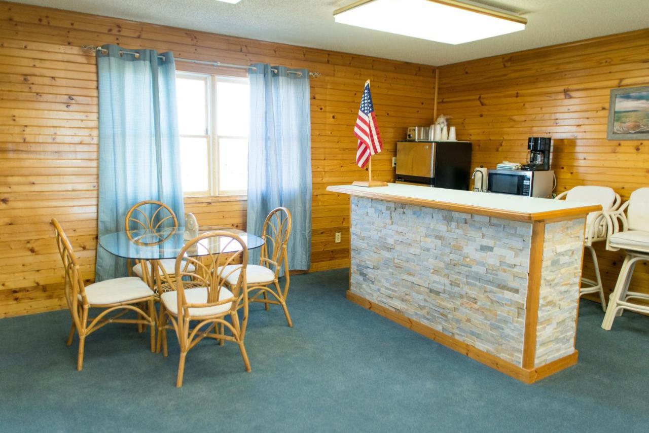 Waterside Inn Chincoteague Esterno foto
